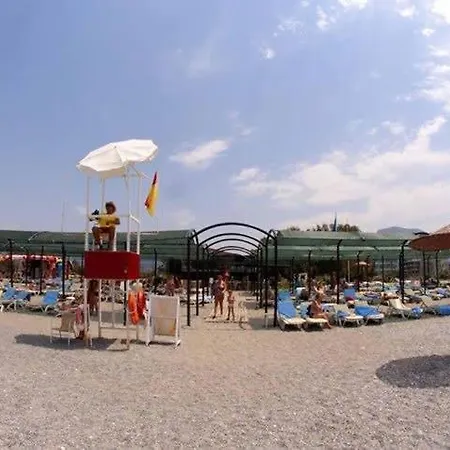 Daire Pleasant Duplex With Shared Pool Near Beach In Alanya